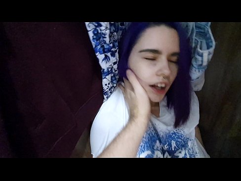 ❤️ Намерих сестра си в гардероба и й помогнах да свърши ️ Просто порно в bg.muitohentai.ru ❤